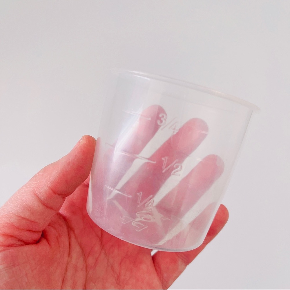 Measuring Cups - Picture 3 of 8
